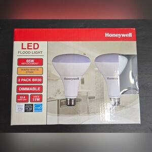 Honeywell 65W LED Flood Light Dimmable 770 Lumens Warm White - 2 Bulbs NEW